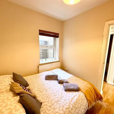 2 Bedroom Apartment In Se13 Londres Exterior foto