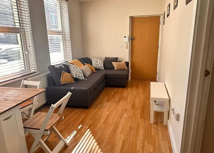 2 Bedroom Apartment In Se13